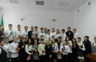 Торжественное вручение первых паспортов Российской Федерации юным варненцам 