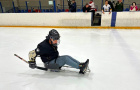 Ветераны СВО посетили открытую тренировку по следж-хоккею