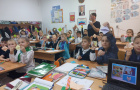 Варненские школьники познакомились с историей книжной закладки и сделали их своими руками.